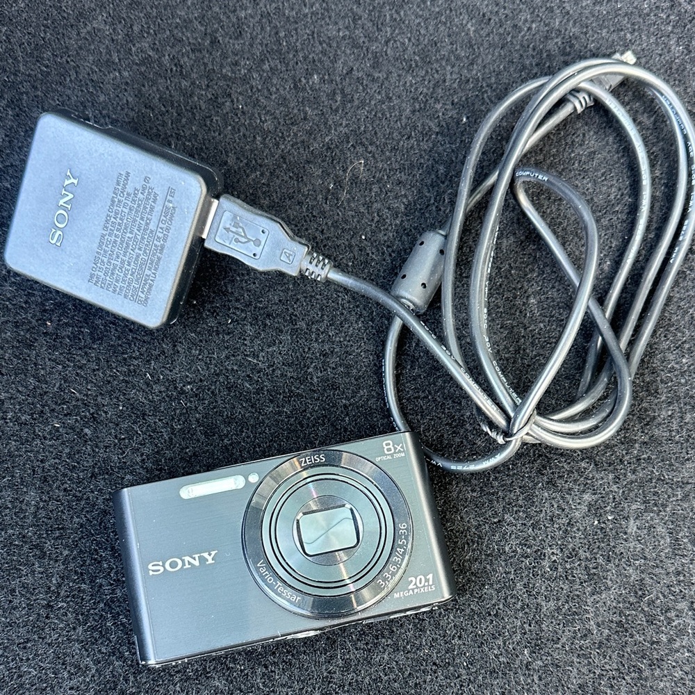 Sony Cybershot DSC-W830